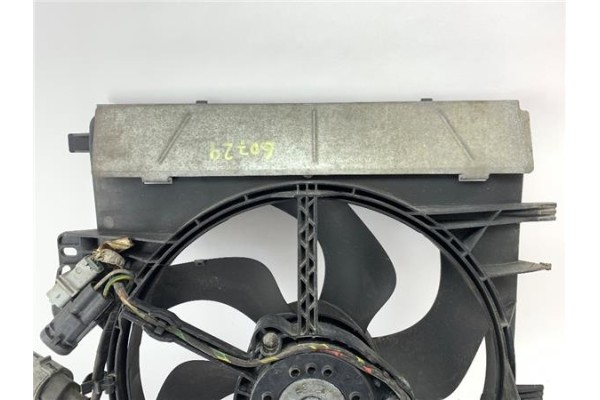 Recambio de electroventilador para citroen c3 1.4 i referencia OEM IAM 9652396280  