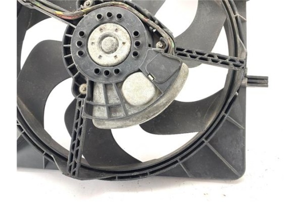 Recambio de electroventilador para citroen c3 1.4 i referencia OEM IAM 9652396280  