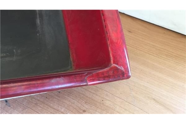 Recambio de piloto trasero derecho para audi coupe (8b3) 2.0 básico referencia OEM IAM 895945695 29610002 