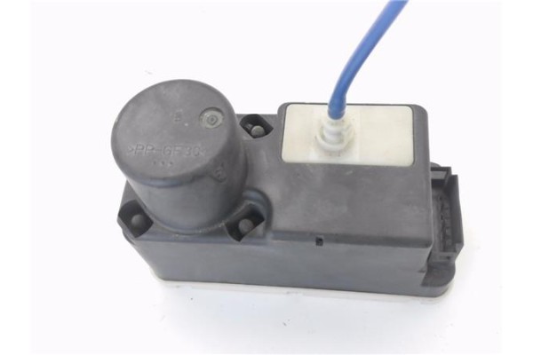 Recambio de compresor cierre centralizado para volkswagen polo iii berlina (6n2) 1.0 conceptline referencia OEM IAM 6N0962257  