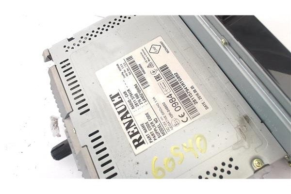 Recambio de autoradio para renault clio iv 0.9 limited referencia OEM IAM 281157941R  