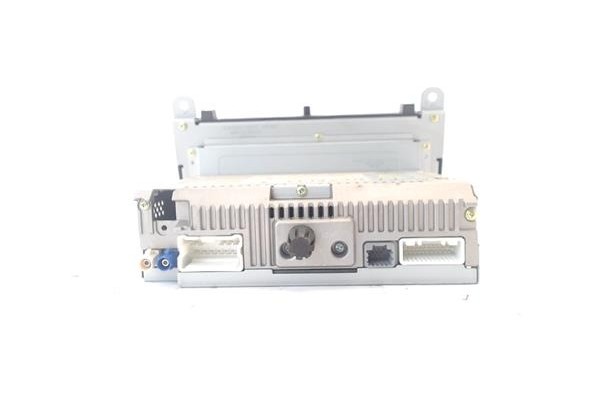 Recambio de autoradio para renault clio iv 0.9 limited referencia OEM IAM 281157941R  