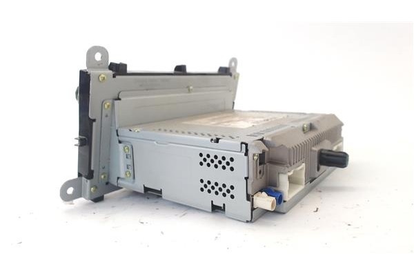 Recambio de autoradio para renault clio iv 0.9 limited referencia OEM IAM 281157941R  