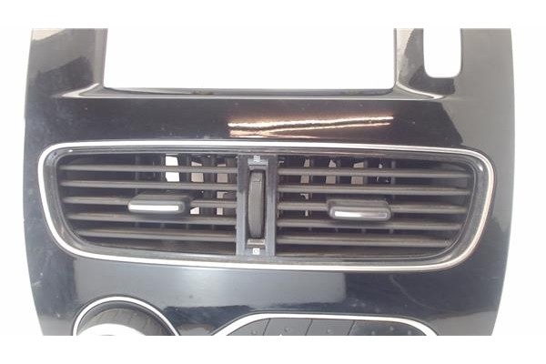 Recambio de consola para renault clio iv 0.9 limited referencia OEM IAM 687502204R  