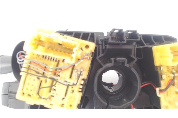 Recambio de mando intermitencia para renault clio iv 0.9 limited referencia OEM IAM 255675887RE  