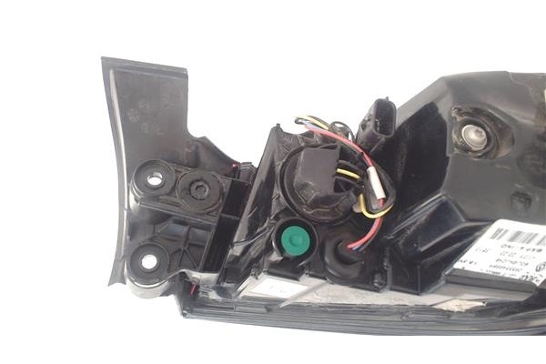 Recambio de piloto trasero izquierdo para renault clio iv 0.9 limited referencia OEM IAM 265554998R  