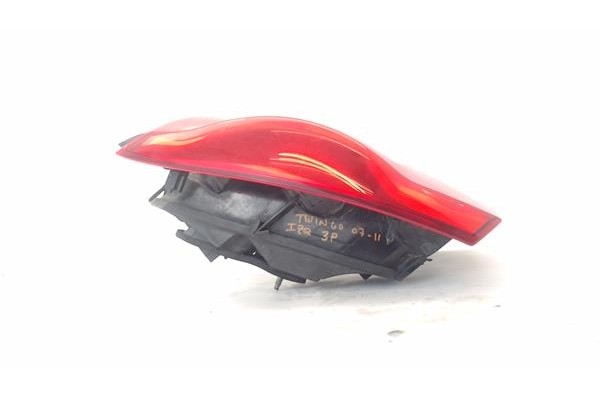 Recambio de piloto trasero derecho para renault twingo (cn0_) 1.2 16v (cn0a) referencia OEM IAM 8200387888  