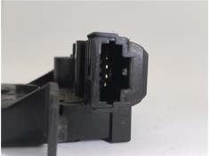 Recambio de cierre electromagnetico porton para renault twingo (cn0_) 1.2 16v (cn0a) referencia OEM IAM 8200747429B  