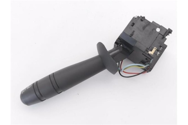 Recambio de mando intermitencia para renault twingo (cn0_) 1.2 16v (cn0a) referencia OEM IAM 9010575680  