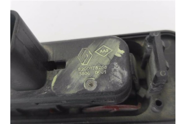 Recambio de maneta exterior porton para renault twingo (cn0_) 1.2 16v (cn0a) referencia OEM IAM 8200075256  