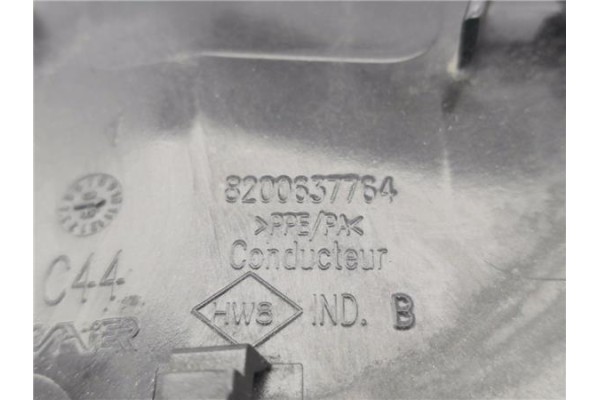 Recambio de tapa exterior combustible para renault twingo (cn0_) 1.2 16v (cn0a) referencia OEM IAM 8200637764  