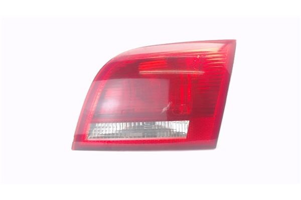 Recambio de piloto porton trasero derecho para audi a3 sportback (8pa) 2.0 tdi ambiente referencia OEM IAM 8P4945094B  