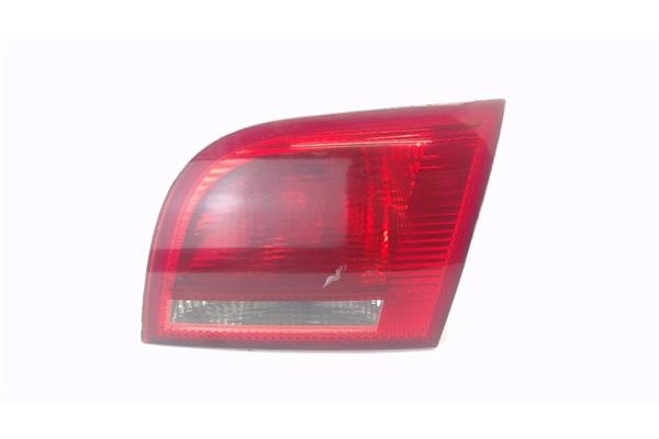 Recambio de piloto porton trasero derecho para audi a3 sportback (8pa) 2.0 tdi ambiente referencia OEM IAM 8P4945094B  