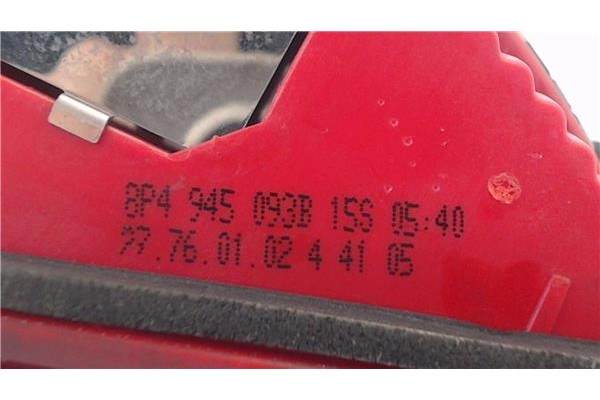 Recambio de piloto porton trasero izquierdo para audi a3 sportback (8pa) 2.0 tdi ambiente referencia OEM IAM 8P4945093B  