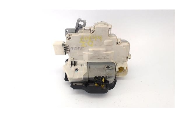 Recambio de cierre electromagnetico delantero izquierdo para audi a3 sportback (8pa) 2.0 tdi ambiente referencia OEM IAM JA64F18