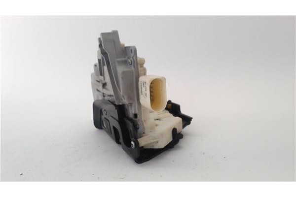 Recambio de cierre electromagnetico delantero izquierdo para audi a3 sportback (8pa) 2.0 tdi ambiente referencia OEM IAM JA64F18