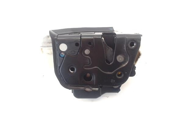 Recambio de cierre electromagnetico delantero izquierdo para audi a3 sportback (8pa) 2.0 tdi ambiente referencia OEM IAM JA64F18