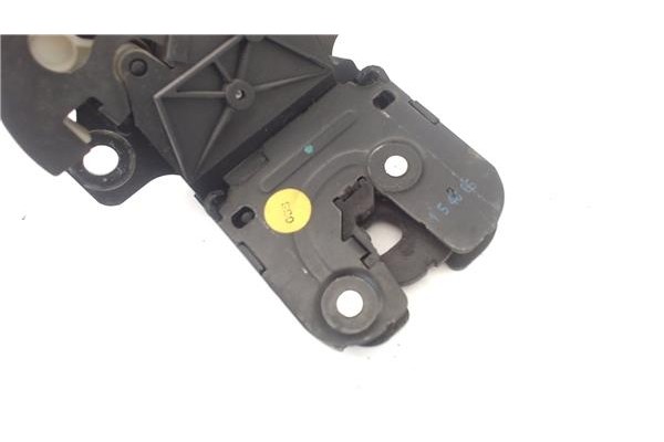 Recambio de cerradura porton para audi a3 sportback (8pa) 2.0 tdi ambiente referencia OEM IAM 8P4827505B  