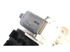 Recambio de motor elevalunas trasero izquierdo para audi a3 sportback (8pa) 2.0 tdi ambiente referencia OEM IAM 0130822263  