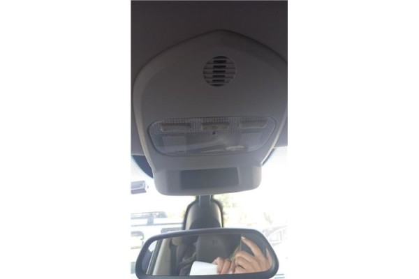 Recambio de retrovisor interior para peugeot 3008 2.0 style referencia OEM IAM 815489  
