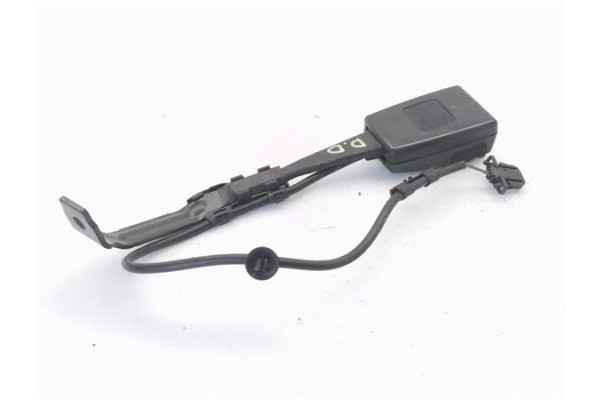 Recambio de anclaje cinturon delantero derecho para audi a3 sportback (8pa) 2.0 tdi ambiente referencia OEM IAM 8P0857756F FKZ  