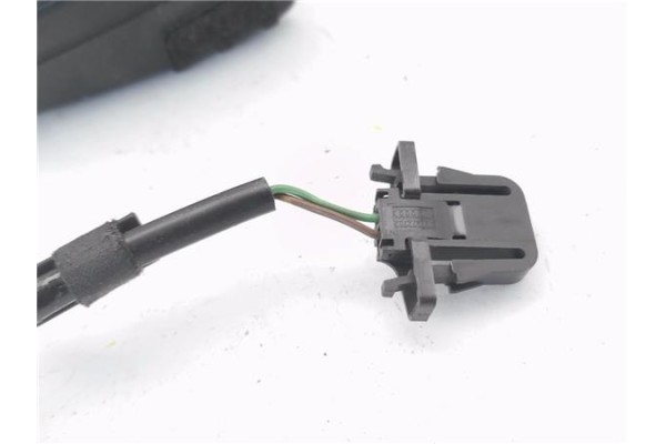 Recambio de anclaje cinturon delantero derecho para audi a3 sportback (8pa) 2.0 tdi ambiente referencia OEM IAM 8P0857756F FKZ  