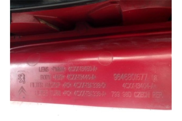 Recambio de piloto trasero derecho para citroen c4 berlina 1.4 16v referencia OEM IAM   