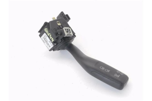 Recambio de mando intermitencia para audi a3 sportback (8pa) 2.0 tdi ambiente referencia OEM IAM 8P0953513A  