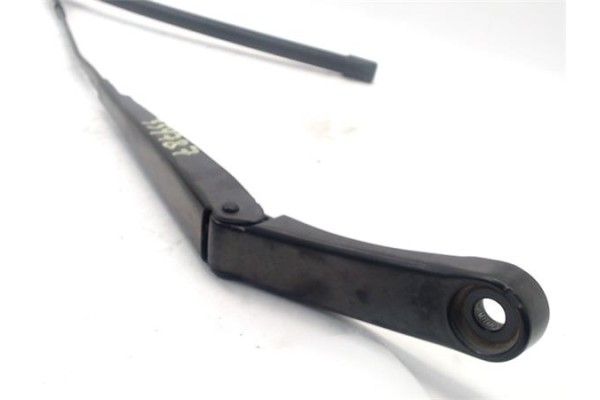 Recambio de brazo limpiaparabrisas delantero izquierdo para opel astra k berlina 5p 1.6 dynamic referencia OEM IAM   