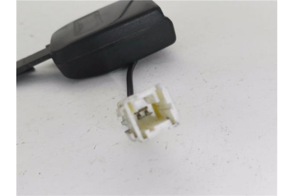 Recambio de anclaje cinturon delantero izquierdo para citroen jumpy 2.0 hdi 125 fap 27 l1h1 fugón referencia OEM IAM 8974WF  