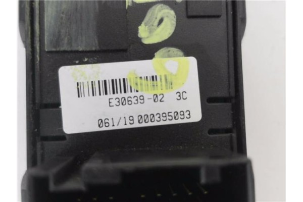 Recambio de mando elevalunas delantero izquierdo para citroen jumpy 2.0 hdi 125 fap 27 l1h1 fugón referencia OEM IAM 14012232XT 