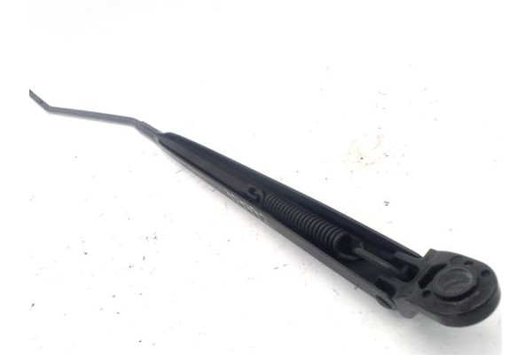 Recambio de brazo limpiaparabrisas delantero para citroen c3 picasso 1.6 exclusive referencia OEM IAM   