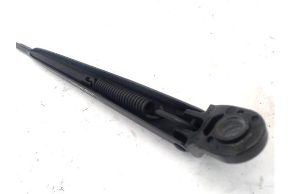 Recambio de brazo limpiaparabrisas delantero para citroen c3 picasso 1.6 exclusive referencia OEM IAM   