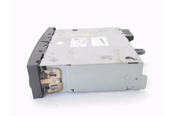 Recambio de autoradio para citroen c3 picasso 1.6 exclusive referencia OEM IAM 96784950XT  