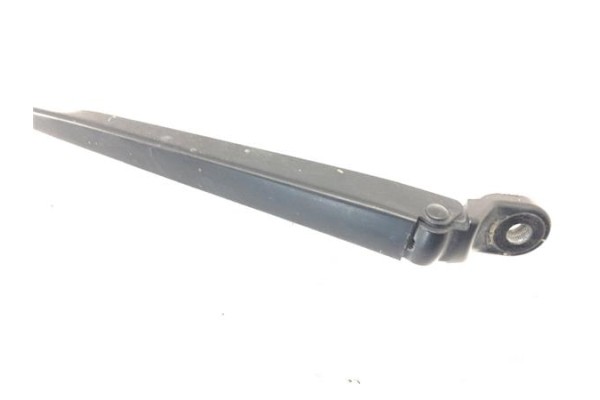 Recambio de brazo limpiaparabrisas delantero derecho para citroen c3 picasso 1.6 exclusive referencia OEM IAM 6429JK  