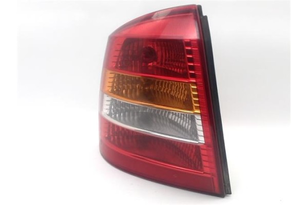 Recambio de piloto trasero izquierdo para opel astra g berlina 1.6 16v referencia OEM IAM   