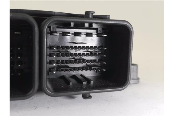 Recambio de centralita para citroen c3 picasso 1.6 exclusive referencia OEM IAM 9805947680 281019819 