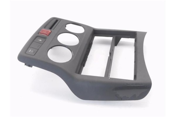 Recambio de embellecedor consola central para citroen c3 picasso 1.6 exclusive referencia OEM IAM 96825462 3,2002E+14 