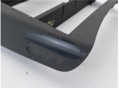 Recambio de embellecedor consola central para citroen c3 picasso 1.6 exclusive referencia OEM IAM 96825462 3,2002E+14 