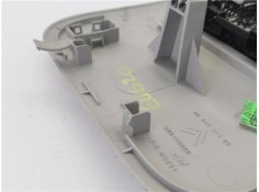 Recambio de luz delantero central techo para citroen c3 picasso 1.6 exclusive referencia OEM IAM 9684237380  