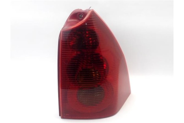 Recambio de piloto trasero derecho para peugeot 307 break (3e) 2.0 hdi 90 referencia OEM IAM   