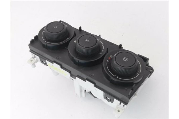 Recambio de mandos calefaccion / a.a. para citroen c3 picasso 1.6 exclusive referencia OEM IAM 69947013  