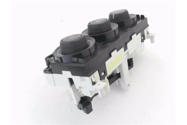 Recambio de mandos calefaccion / a.a. para citroen c3 picasso 1.6 exclusive referencia OEM IAM 69947013  