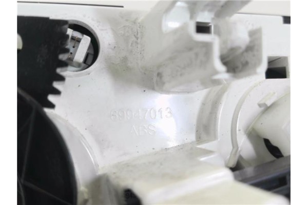 Recambio de mandos calefaccion / a.a. para citroen c3 picasso 1.6 exclusive referencia OEM IAM 69947013  