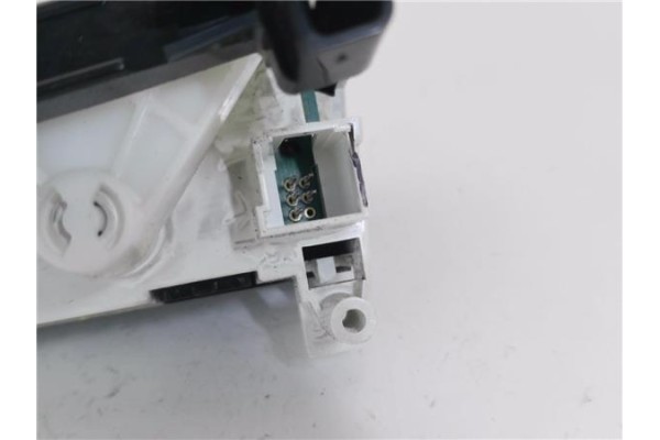 Recambio de mandos calefaccion / a.a. para citroen c3 picasso 1.6 exclusive referencia OEM IAM 69947013  