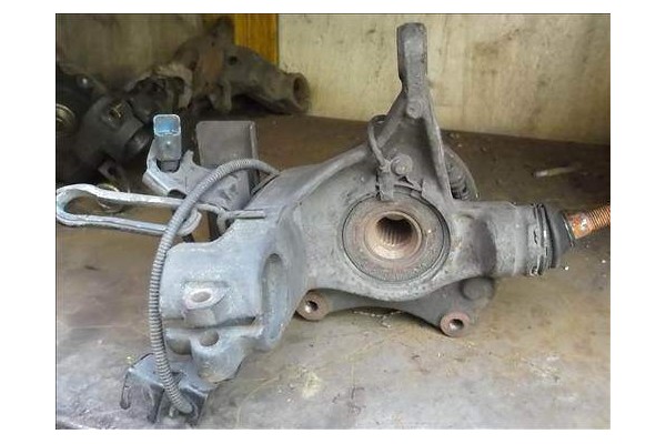 Recambio de mangueta delantero derecha para citroen c5 berlina 2.0 hdi referencia OEM IAM   