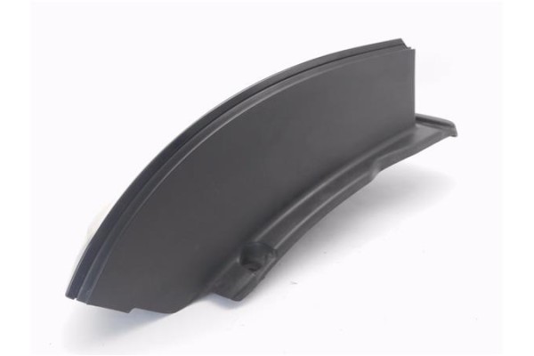 Recambio de piloto trasero derecho para citroen c3 picasso 1.6 exclusive referencia OEM IAM 9681749180  