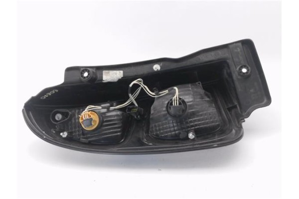 Recambio de piloto trasero derecho para citroen c3 picasso 1.6 exclusive referencia OEM IAM 9681749180  