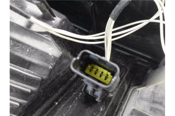 Recambio de piloto trasero derecho para citroen c3 picasso 1.6 exclusive referencia OEM IAM 9681749180  