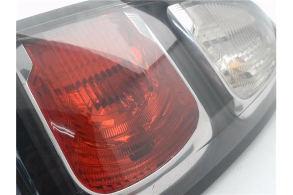 Recambio de piloto trasero derecho para citroen c3 picasso 1.6 exclusive referencia OEM IAM 9681749180  